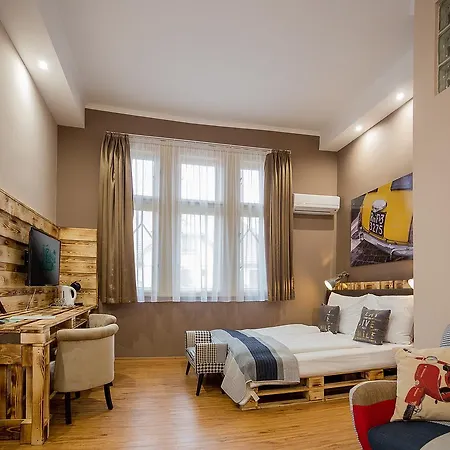 Hotel Carpe Diem 3*